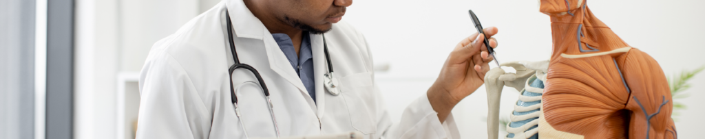 Las 7 señales de agresión sanitaria que debes aprender a leer en consulta