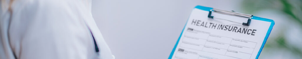 Qué es un seguro de baja laboral para sanitarios y cómo funciona