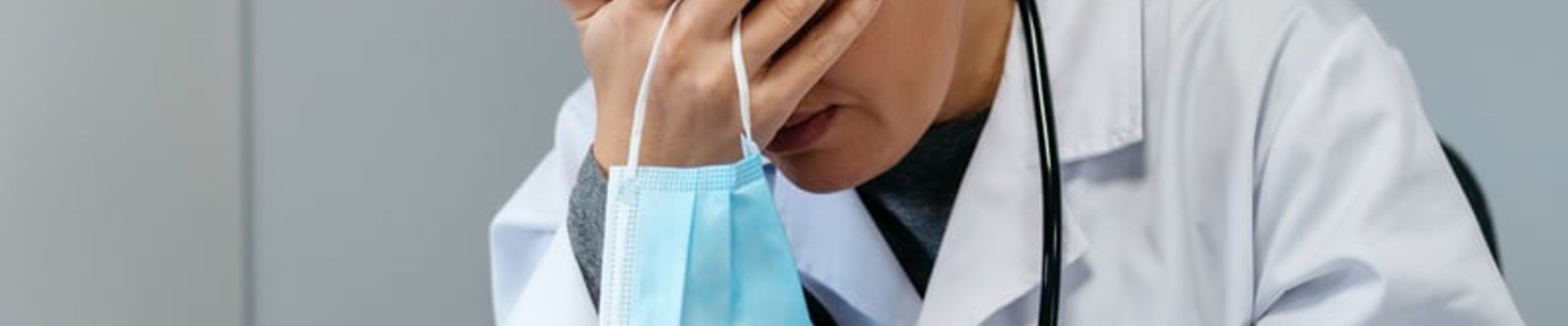 Agresión física, verbal y amenazas: todas cuentan