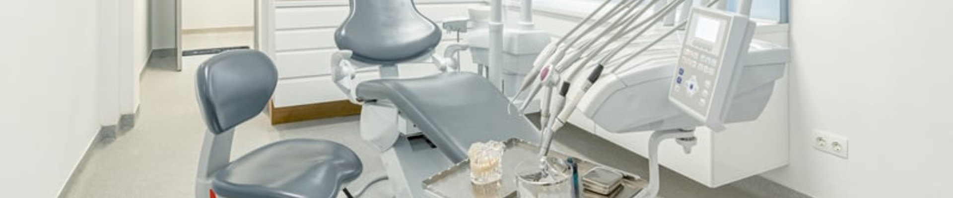 Qué cubre un seguro para clínicas dentales